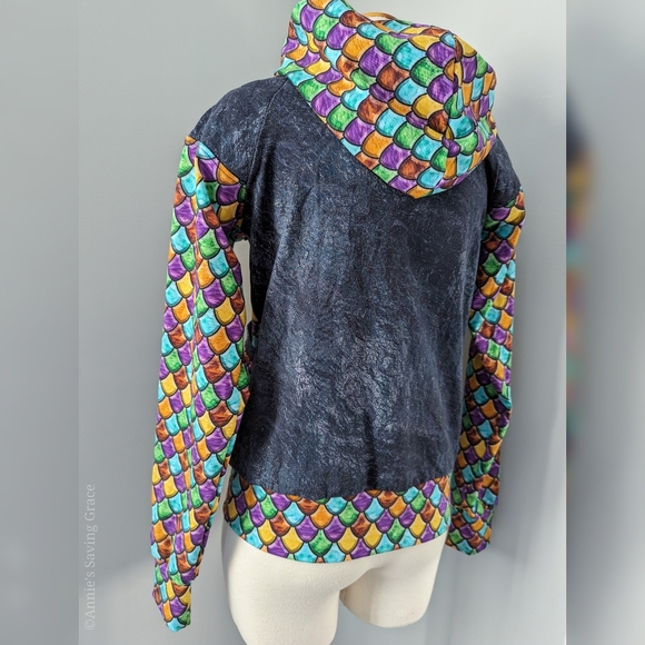 Handmade Custom Hoodie with Dragon Scale Print - Picture 6 of 7